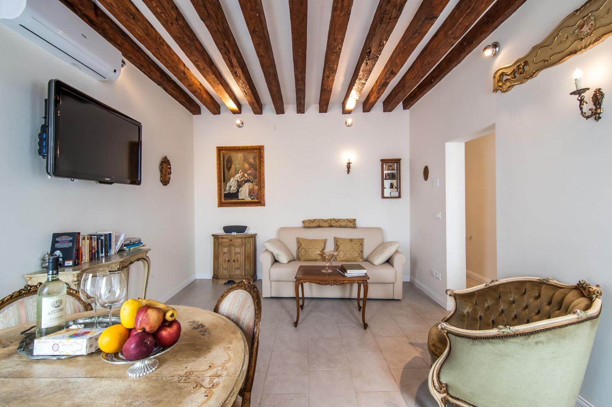 Apartment Michelle In Charming Venice